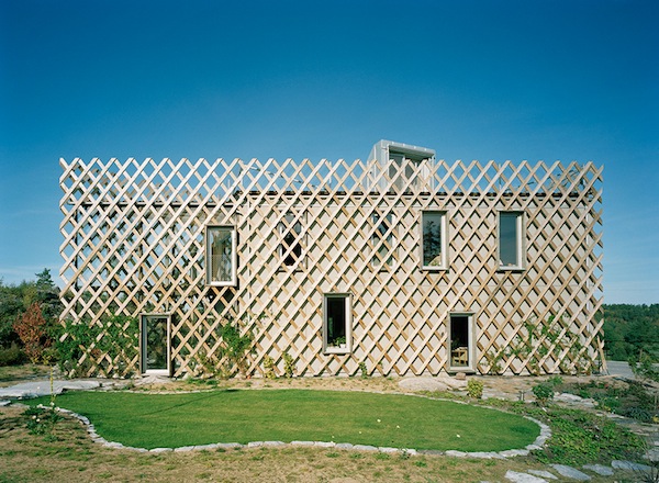 Garden House by Tham & Videgård Arkitekter in THISISPAPER MAGAZINE 8145%20A3 Garden House by Tham & Videgård Arkitekter in THISISPAPER MAGAZINE